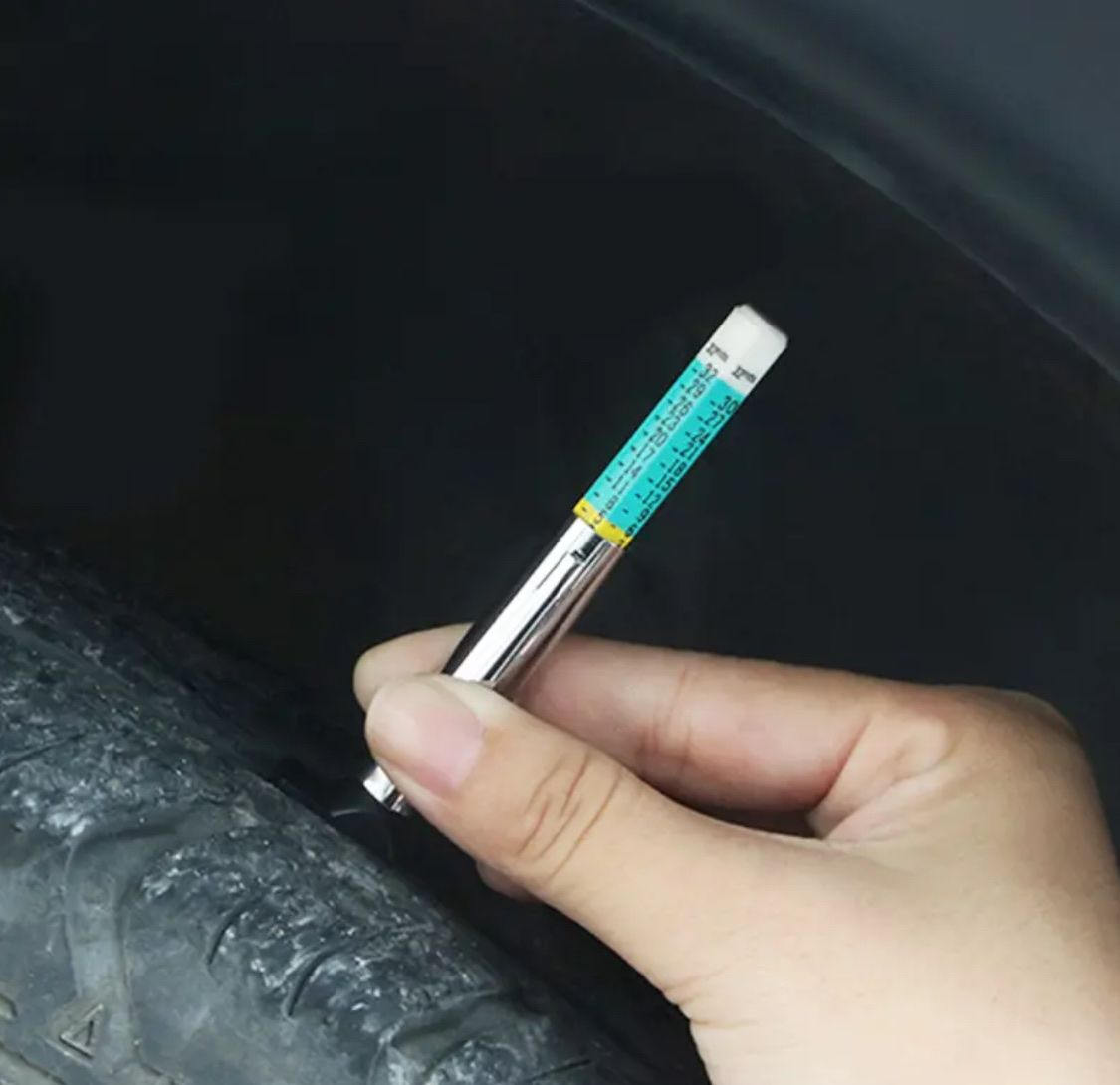 Misurare: Reifenprofilmesser, Profiltiefenmesser, neu – Nuovo e nell'imballaggio originale da Suhr venduto da SchnapperCH 1
