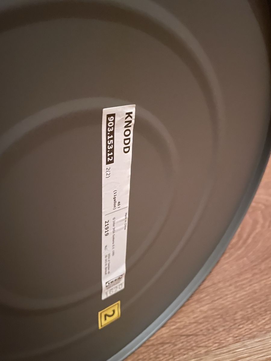 Sonstiges für Haushalt & Wohnen: IKEA KNODD Tonne mit Deckel 40L grau Metall – Gebraucht aus Heitenried von Steffundsasch 4