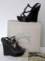 Sandalen / Sandales Burberry . 38