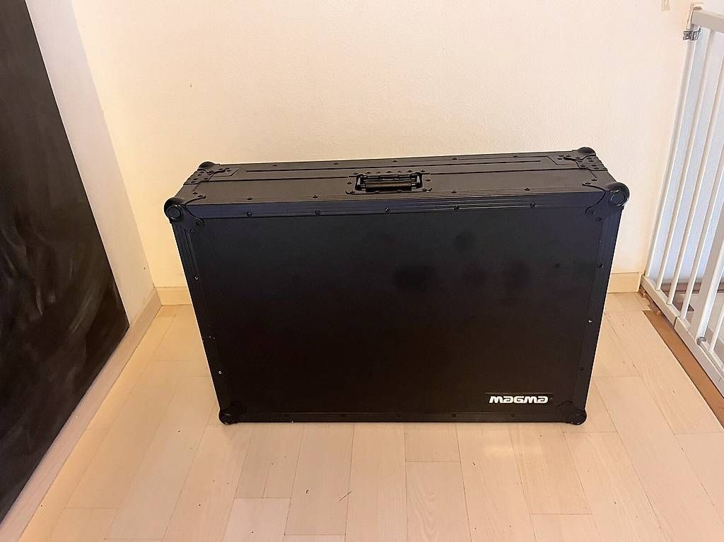 Valises de voyage: Magma Flightcase / Hardcase für DJ-Controller – D'occasion à Zürich par Madshock