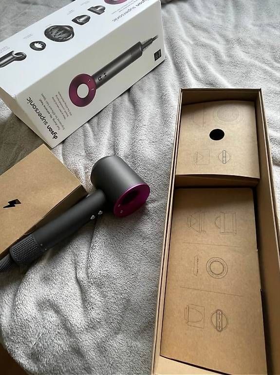 Asciugacapelli: Dyson Supersonic – Usato da Burgdorf venduto da erm_6yww