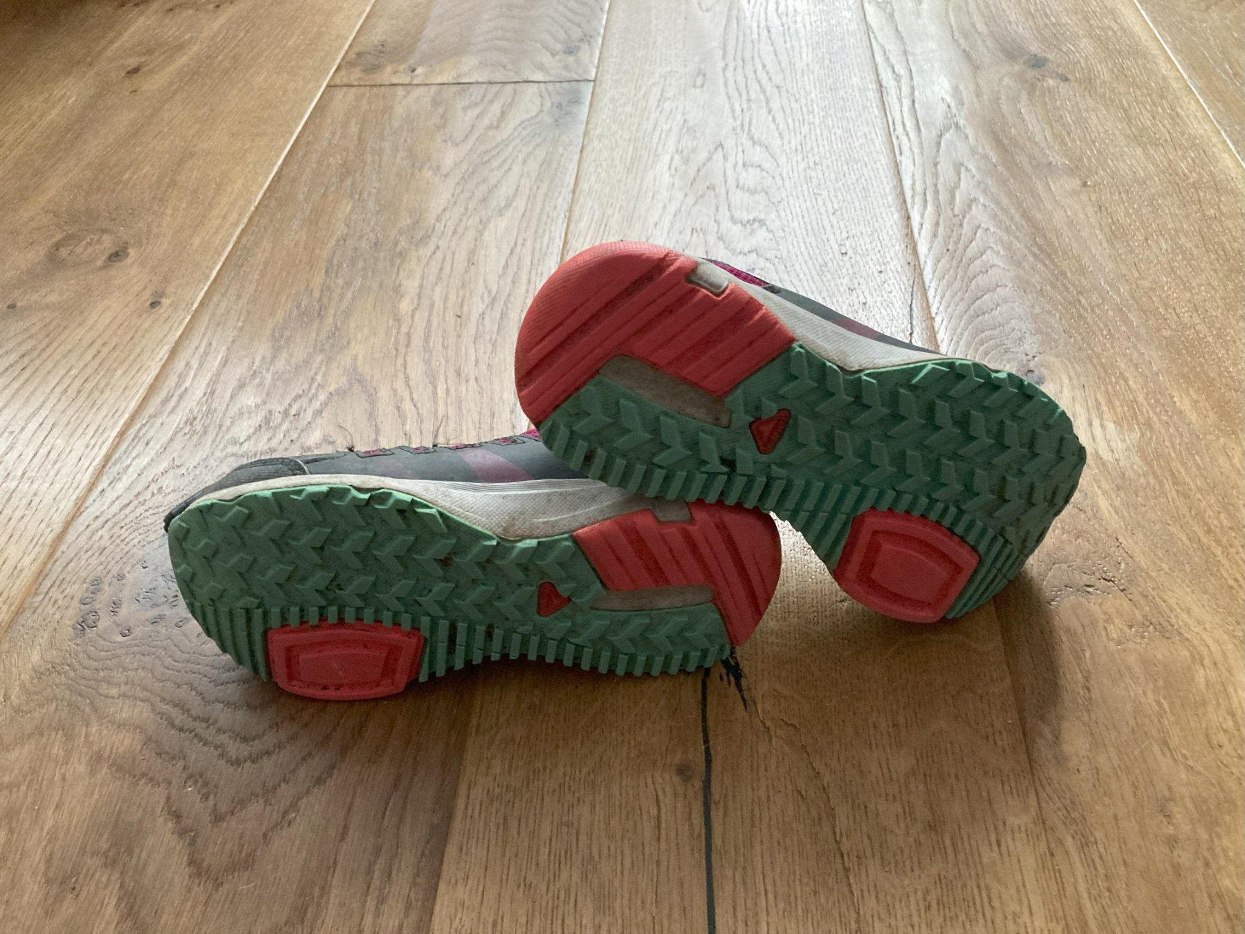 Salomon Scarpe per ragazze: Trekkingschuh Grösse 31 – Usato da Granges-Paccot venduto da Fwaeber 1