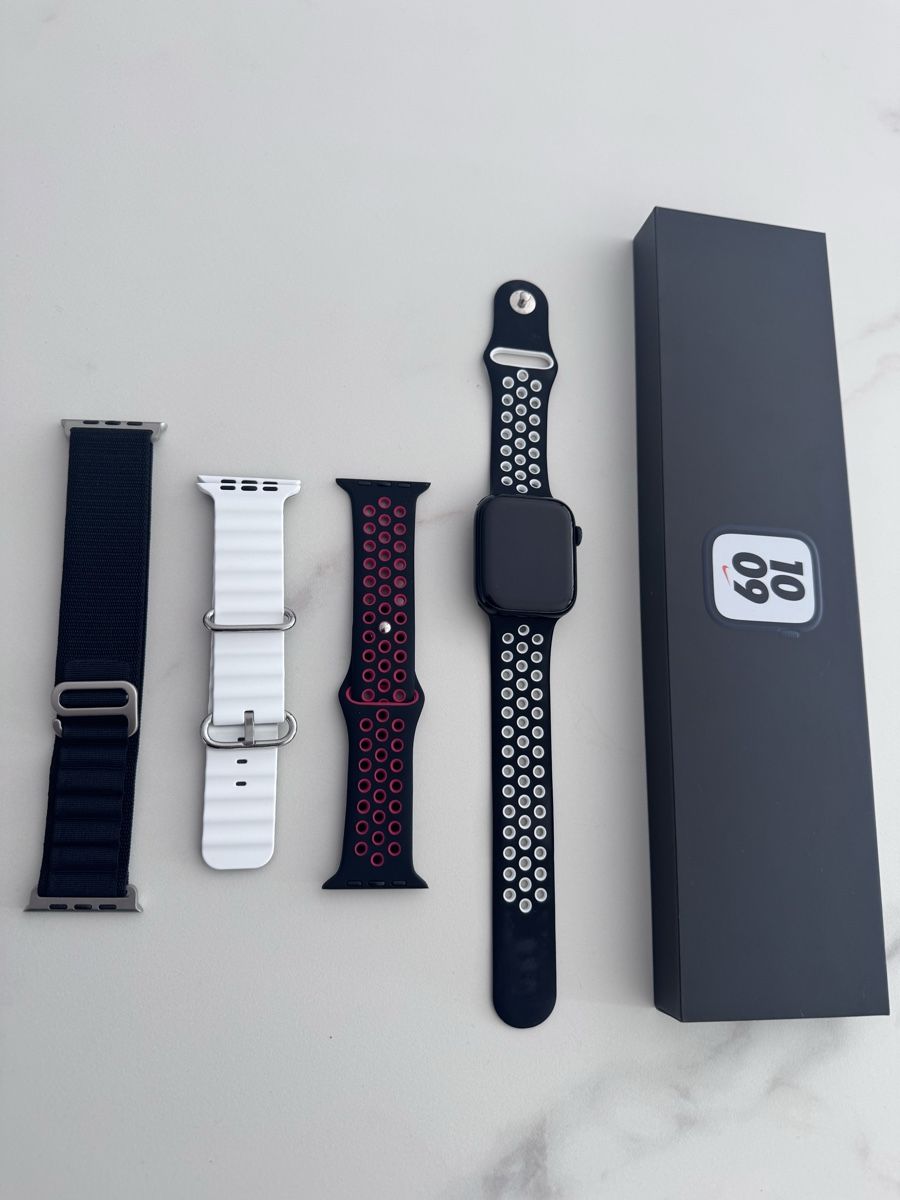 Apple Smartwatch: Apple Watch Series 7 45mm Nike – Nuovo (secondo la descrizione) da Fribourg venduto da D_17 1