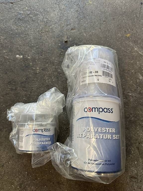 Tous les outils: Compass Polyester Reparatur-Set + Fein – Neuf avec emballage d'origine à Berneck par Matzetatze
