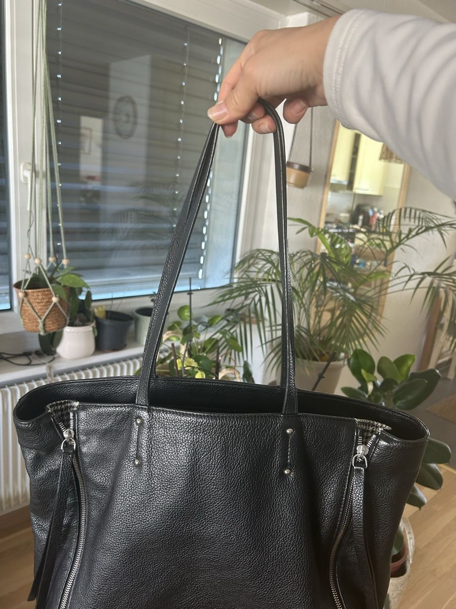 Navyboot Borse da donna: Navyboot Leder-Shopper Schwarz  – Usato da Aarberg venduto da lep_qc92 1