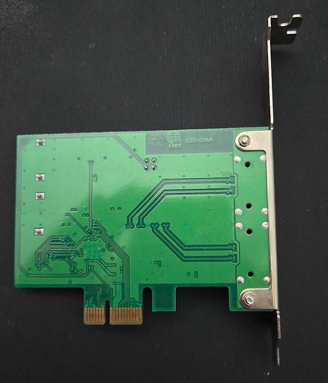 Unità & Adattatore: ADAPTEC AAR-1220SA SATA RAID PCIe x1 Controller 2x SATA – Usato da Egolzwil venduto da Chaeferli 1