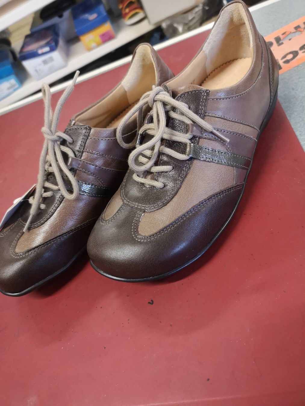 Helvesko Scarpe da donna: Helvesko ladysko – Nuovo e nell'imballaggio originale da Möhlin venduto da Highwaytom