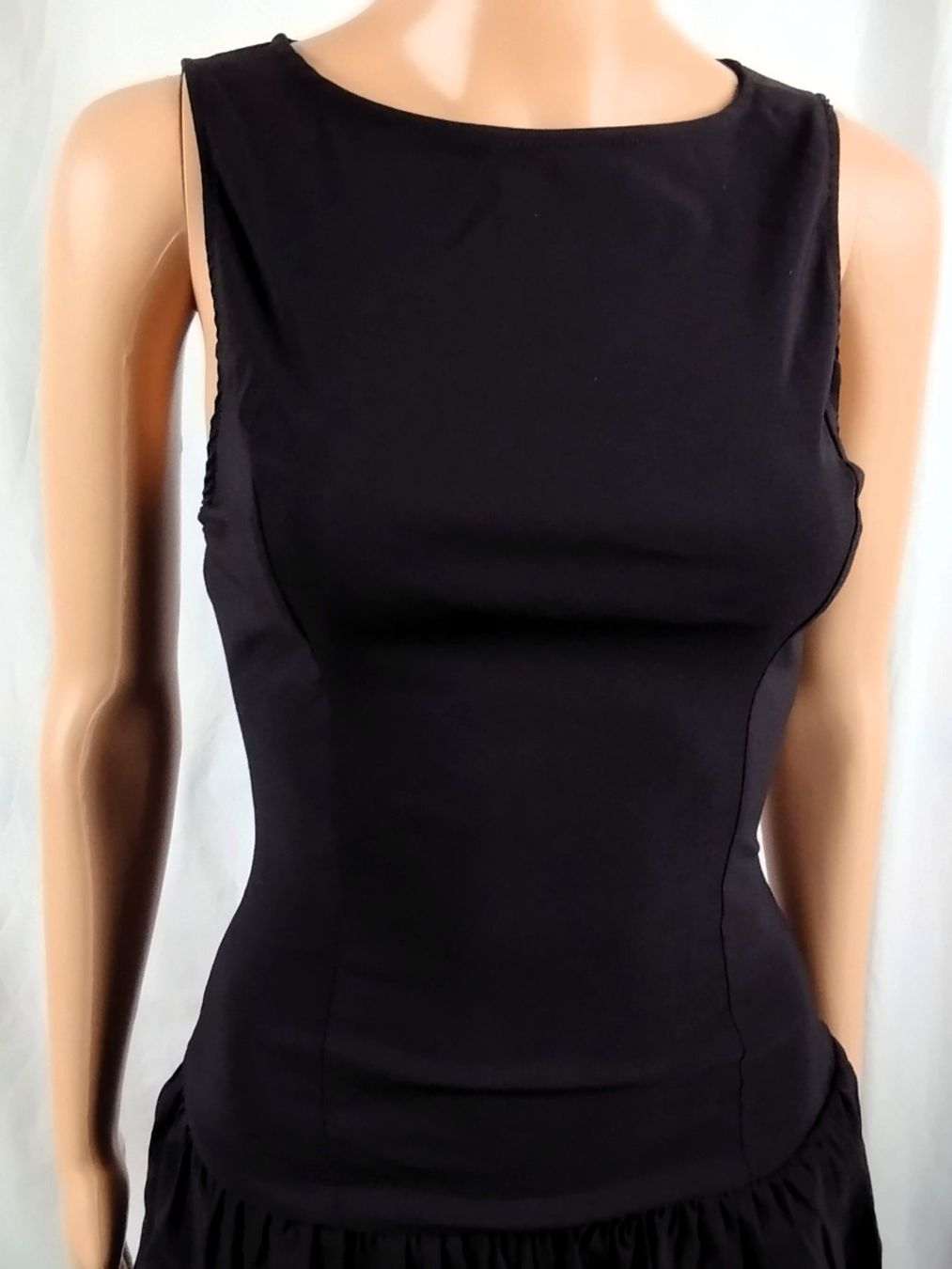 Bershka Kleider: BERSHKA Minikleid Gr S – Gebraucht aus Schübelbach von Restwert_Schubelbach 2