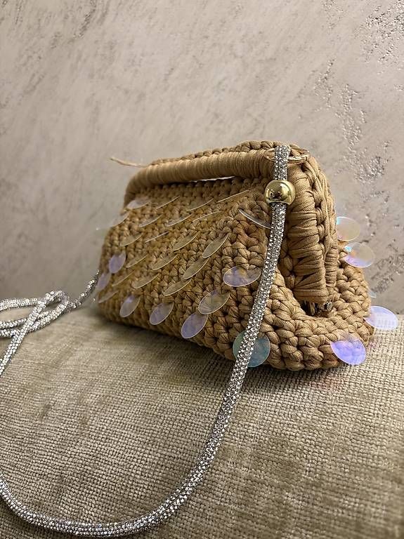 Borse da donna: Selbst gehäkelte Clutch Bag – Usato da Hinwil venduto da camposlu 4
