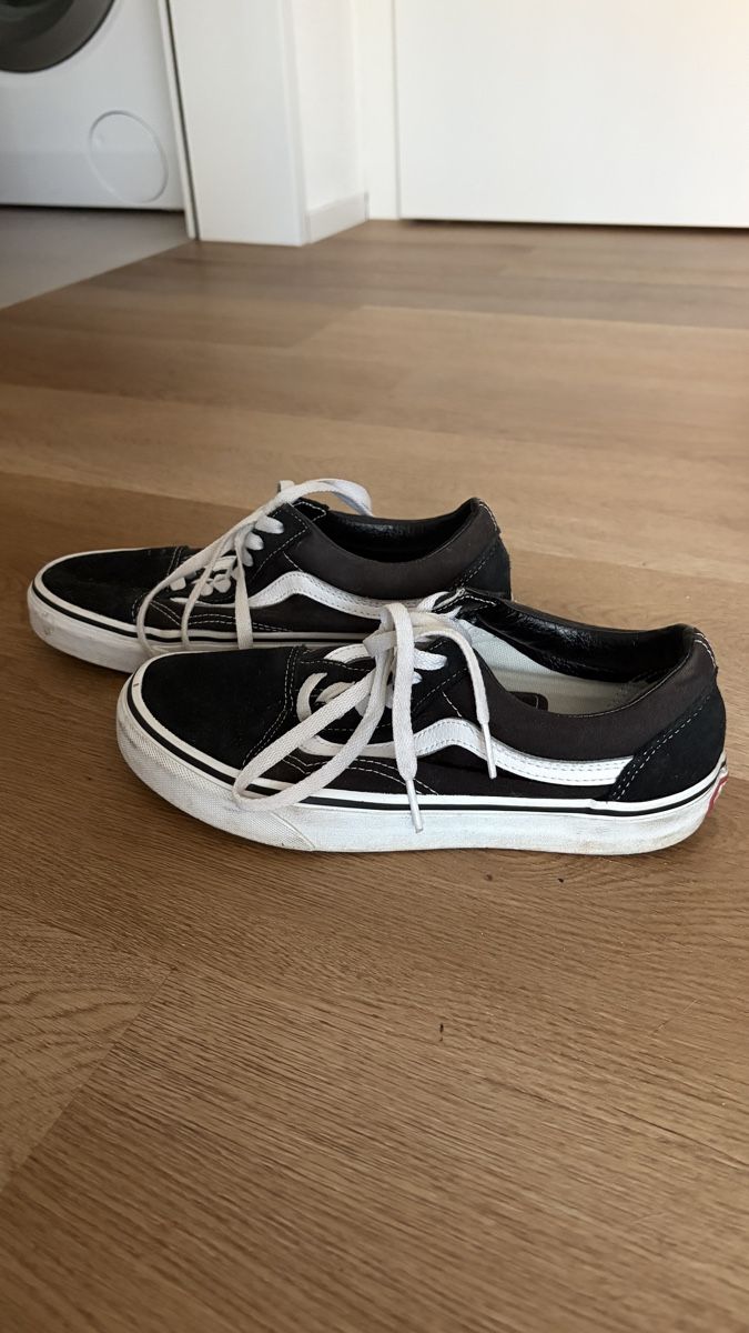 Vans Scarpe da uomo: Vans Old school  – Usato da Sirnach venduto da Vikuyya 1