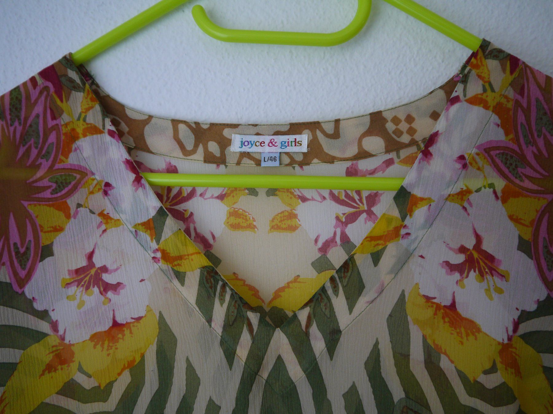 Camicette: Joyce & Girls Bluse aus Seide Gr. L – Usato da Hagendorn venduto da Blaf 1