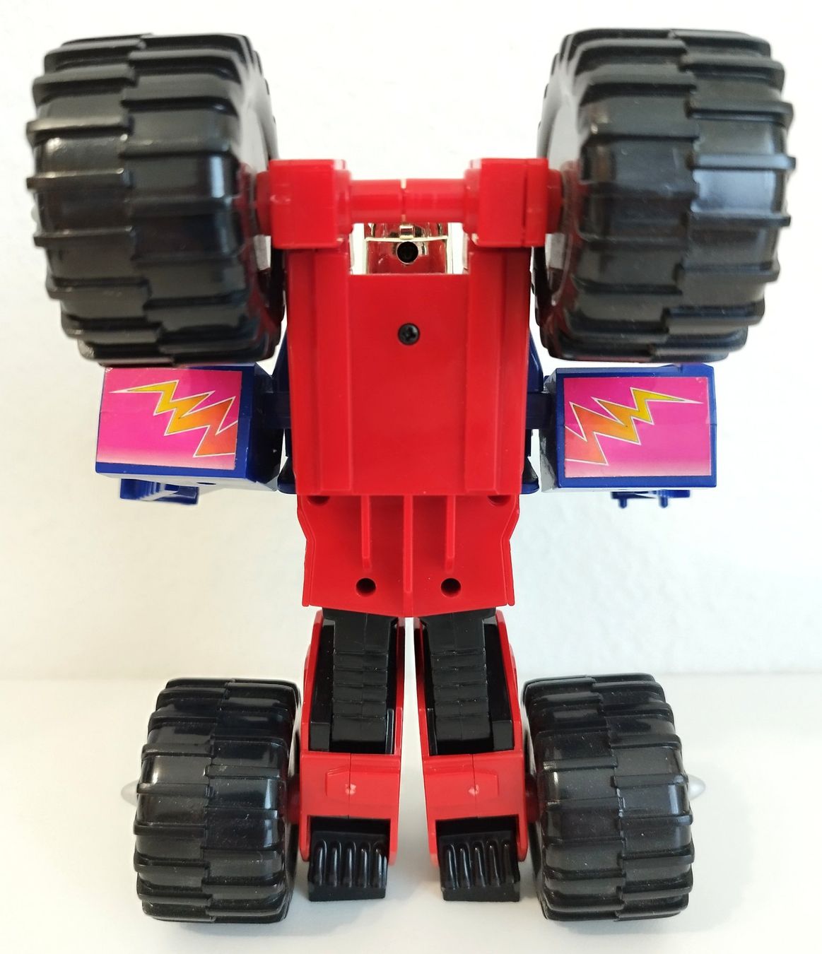 Giocattoli: Vintage Monster-Truck Transformationsroboter mit 2 Waffen – Usato da Uster venduto da Caicedo89 4