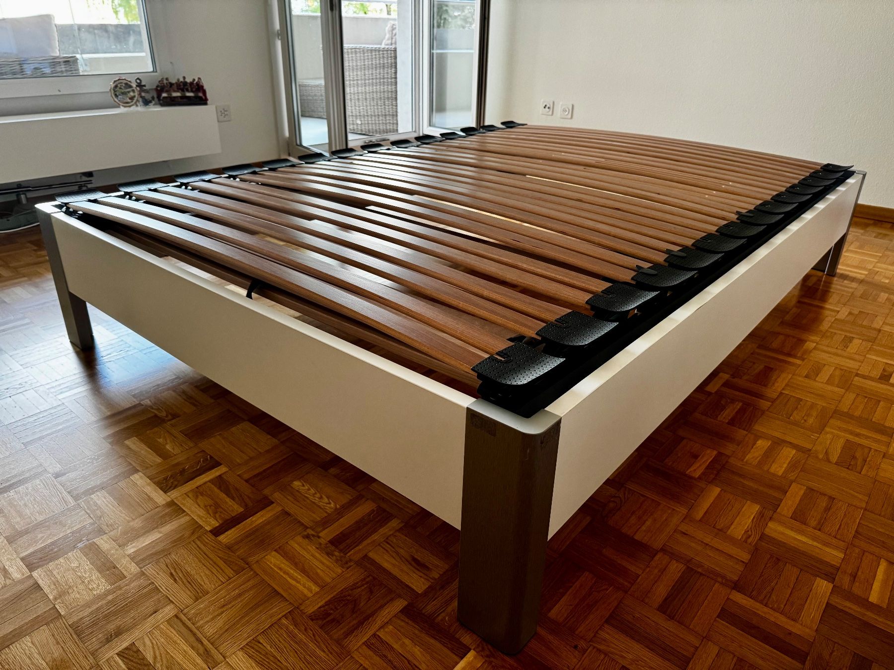 Letti: Bettgestell Lattenrost 140x200cm – Usato da Windisch venduto da dan_2cfb 1