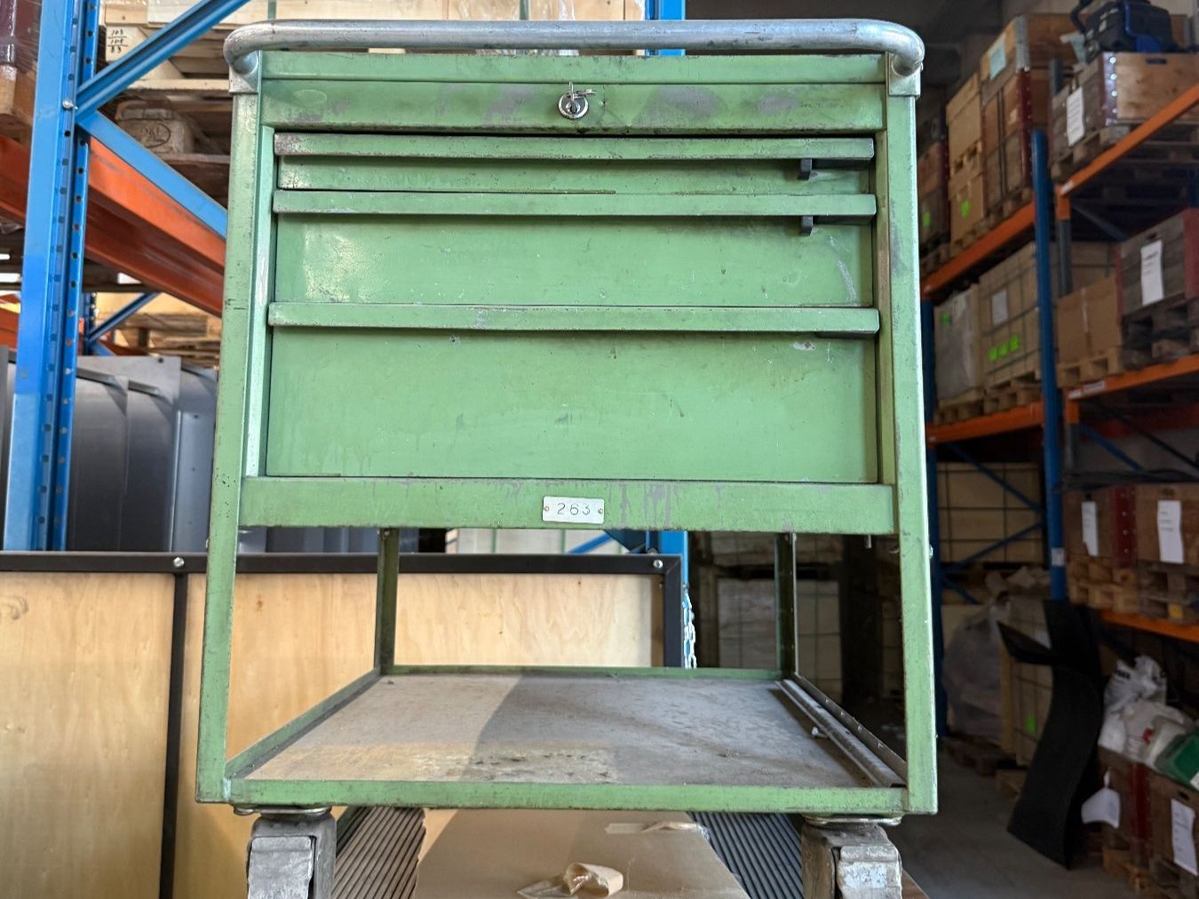 Tous les outils: Werkzeugwagen – D'occasion à Liestal par T-Bazar