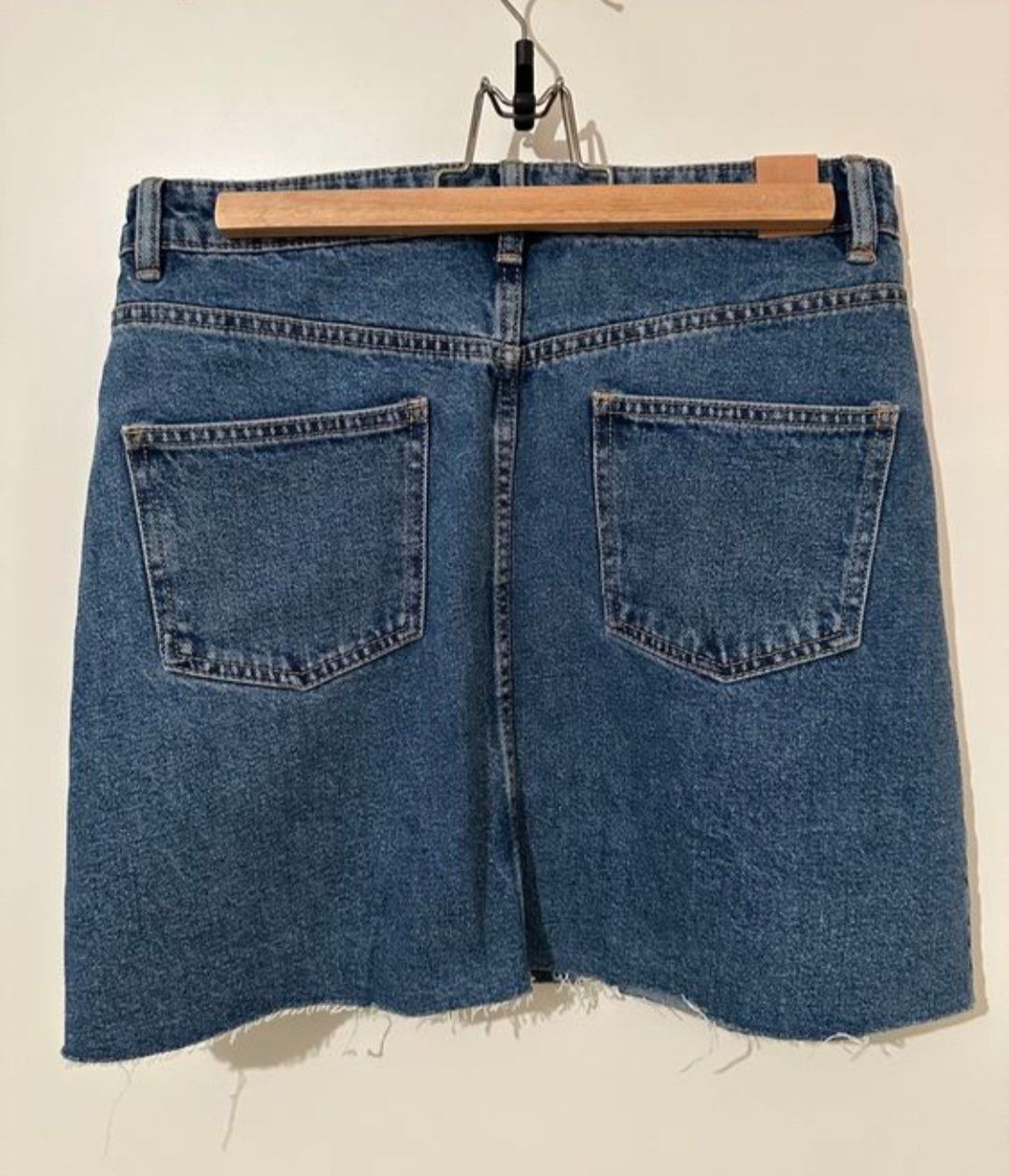 Zara Gonne: Zara Jeansrock – Usato da Jonen venduto da Juliette_St 1