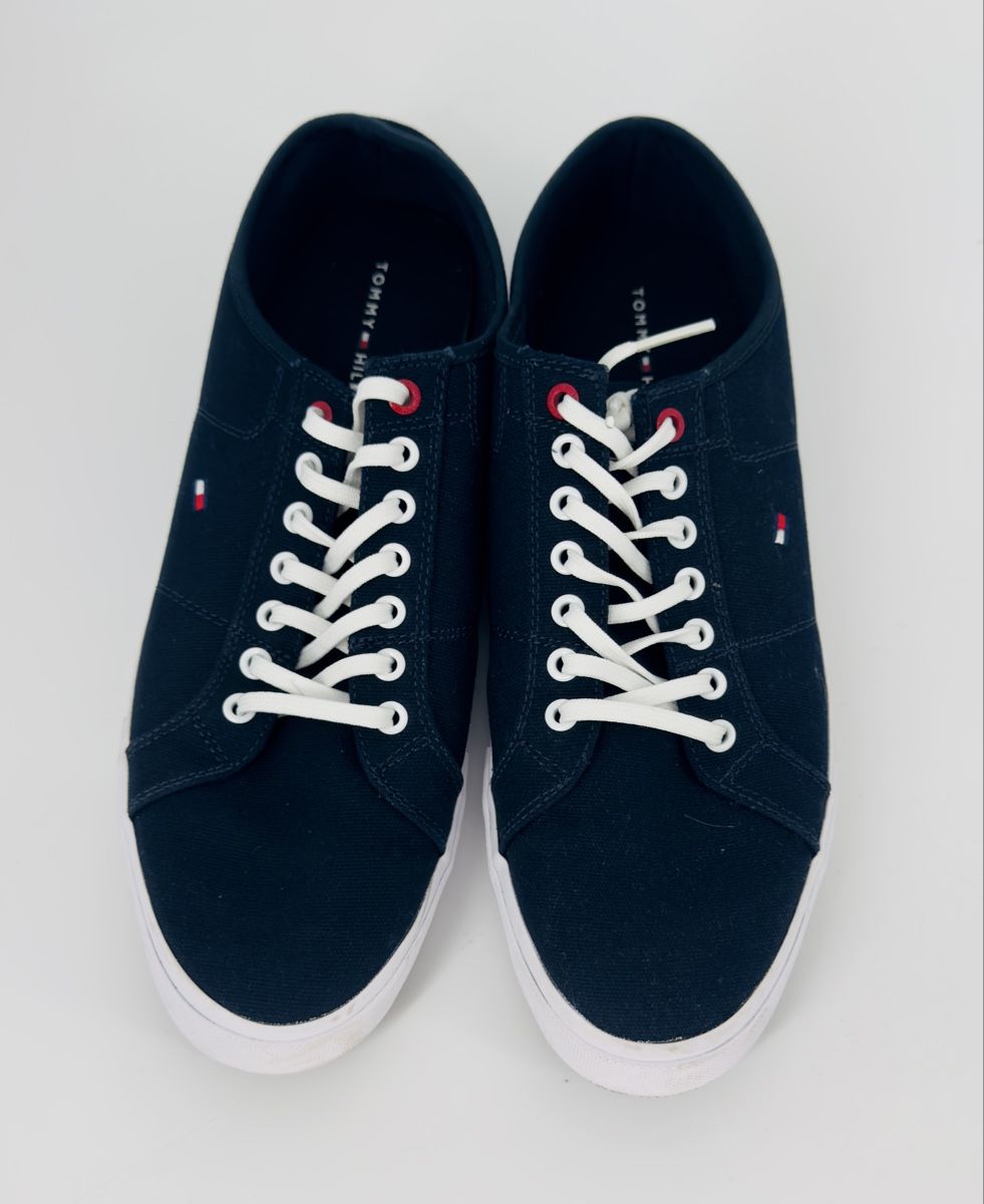 Tommy Hilfiger Herrenschuhe: # MAN - Sneaker low Gr. 45 - TOMMY HILFIGER # – Gebraucht aus Bolligen von secondhand-with-love 2