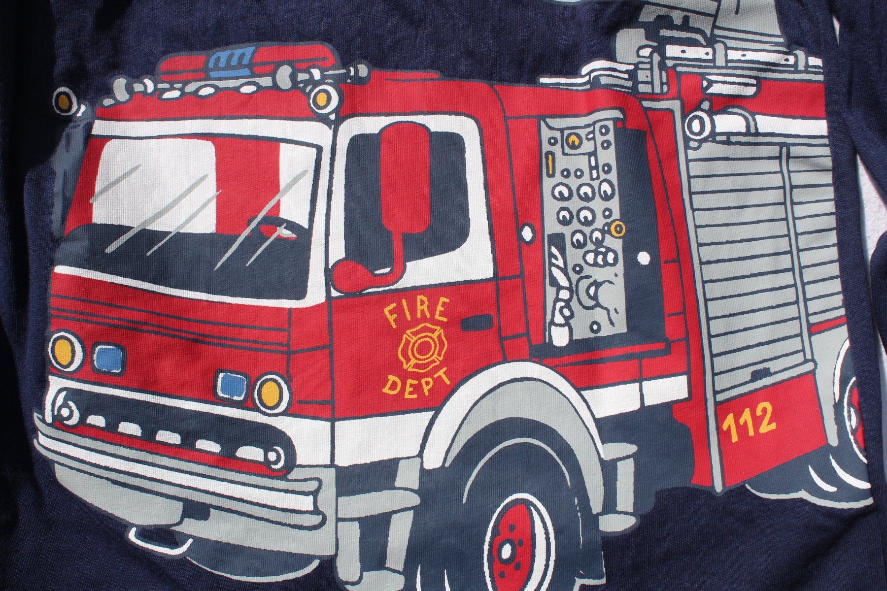 C&A Maglioni & Felpe: 9 Longsleeve in 134 – Usato da Walliswil-Nbipp venduto da Speer516 1