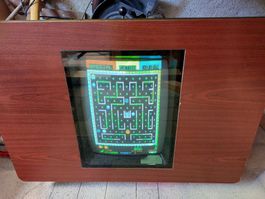 Borne d'arcade ancienne Table