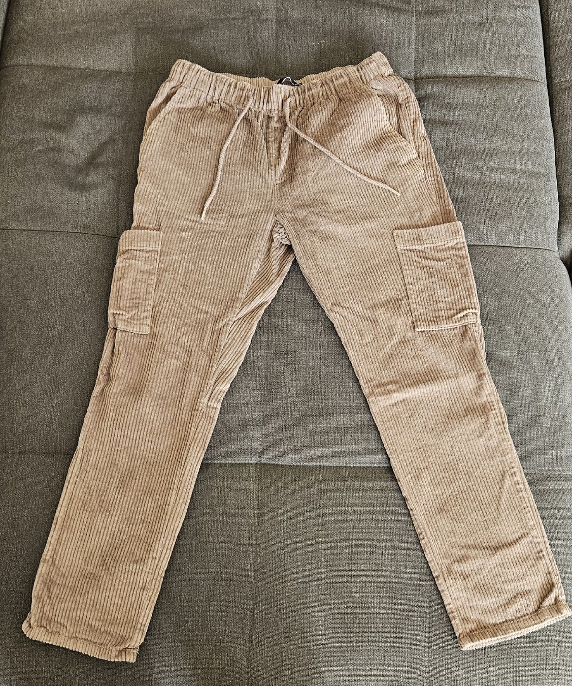 Asos Pantalons: Cord Hose ASOS – D'occasion à Zug par anzel999