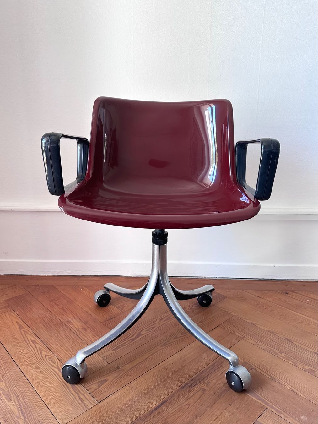 Poltrone: Fauteuil Modus 4, Borsani pour Tecno, 1970 – Usato da Lausanne venduto da jul_v9ht 2