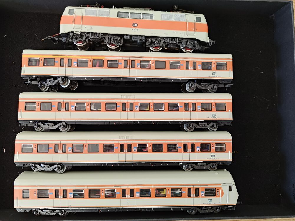 Märklin Trains électriques: Märklin 3655 BR 111mit S-Bahn Personenwagen – D'occasion à Berikon par TopLok1 4
