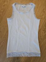 Top Mädchen/Damen Grösse 152 mit Spitze guter Zustand