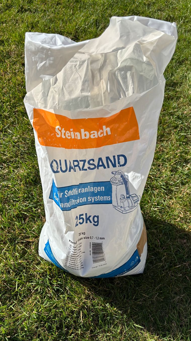 Piscine: Pool-Chemikalien & Quarzsand – Usato da Sissach venduto da zumsy 1