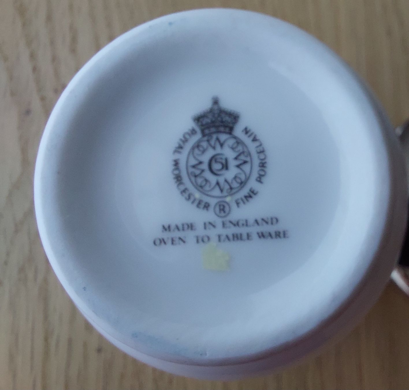Royal Worcester Altre Stoviglie: Royal Worcester Eierbecher mit Deckel Blumenmuster,Neuwertig – Nuovo (secondo la descrizione) da Frasnacht venduto da mar_dv5s 2