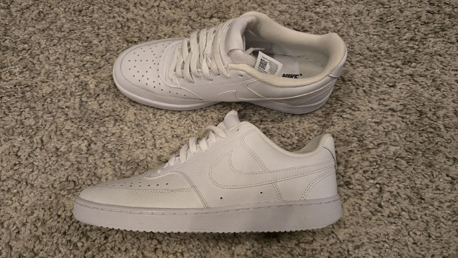 Nike Scarpe da uomo: Nike Court der Grösse 43 – Usato da Embrach venduto da Flyroebi 1