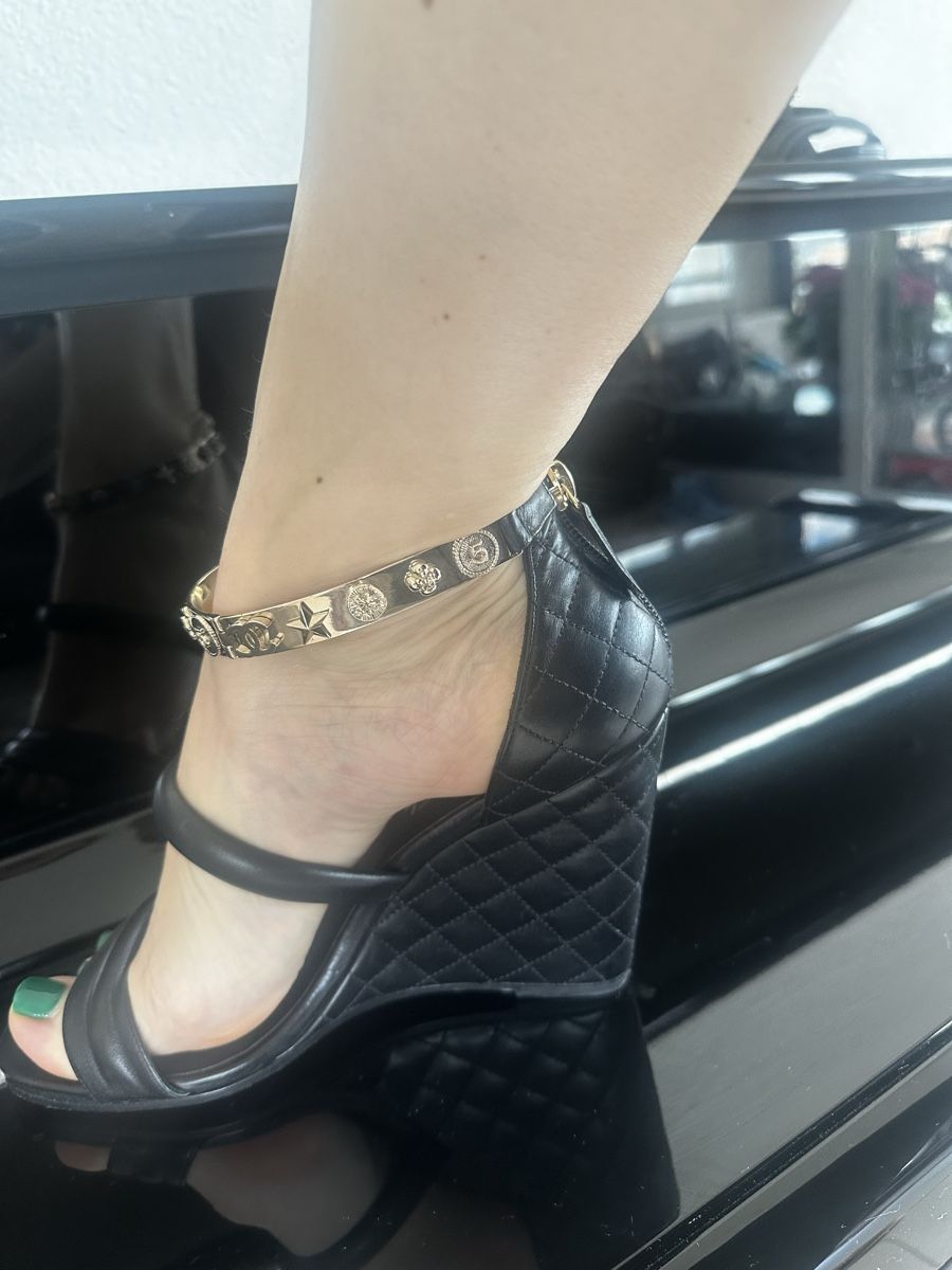 Chanel Scarpe da donna: Chanel Plateau Schuhe – Usato da Bäch SZ venduto da ruslena29 6