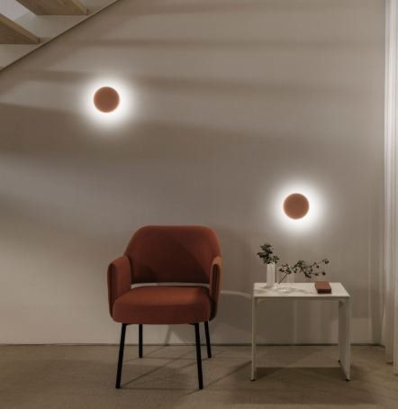 Lampen: Vibia Dots Wandleuchte 4675 Eiche – Gebraucht aus Rothenburg von Lampenoutlet 2