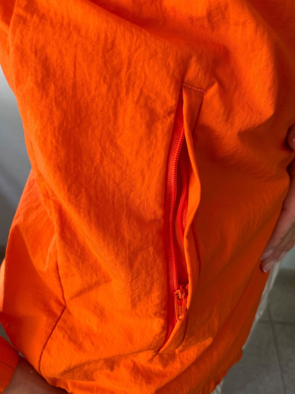 Adidas Jacken: Orange Adidas Windjacke S – Gebraucht aus Zürich von giu_j77x 5