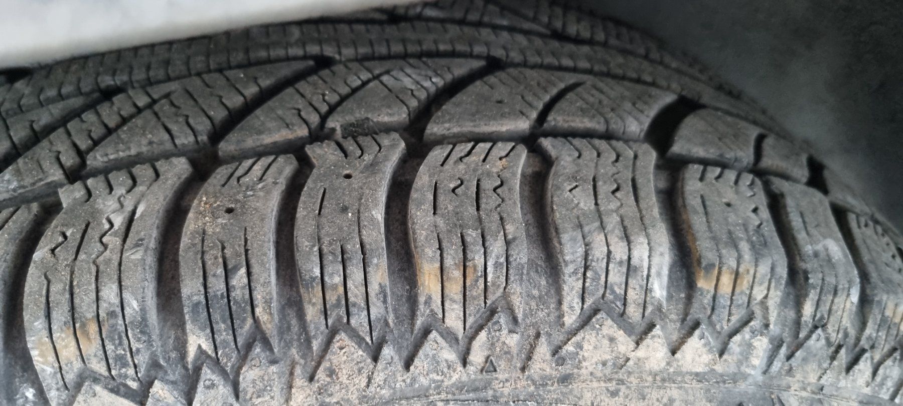 Jeep Autos: Jeep Commander – Gebraucht aus Grossdietwil von GNOM313 5