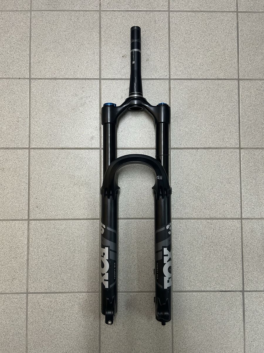 Fox Pezzi di ricambio: Fox Float 36 Performance 160mm 27-27+ – Usato da Mund venduto da Istrupi 1