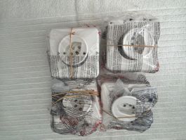 4Stück Steckdose 1xt23 UP weiss