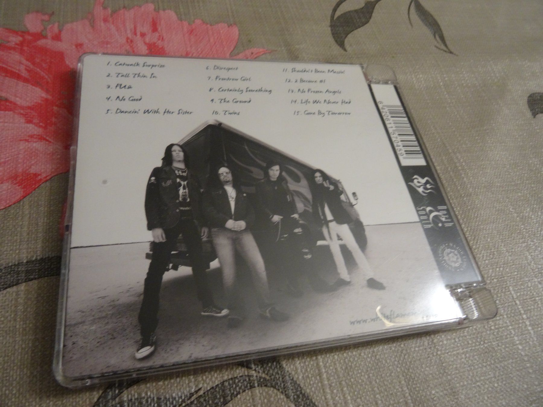 CD: White Flame - Tour Bus Diaries CD – Usato da Olten venduto da Disc-Ausverkauf 1