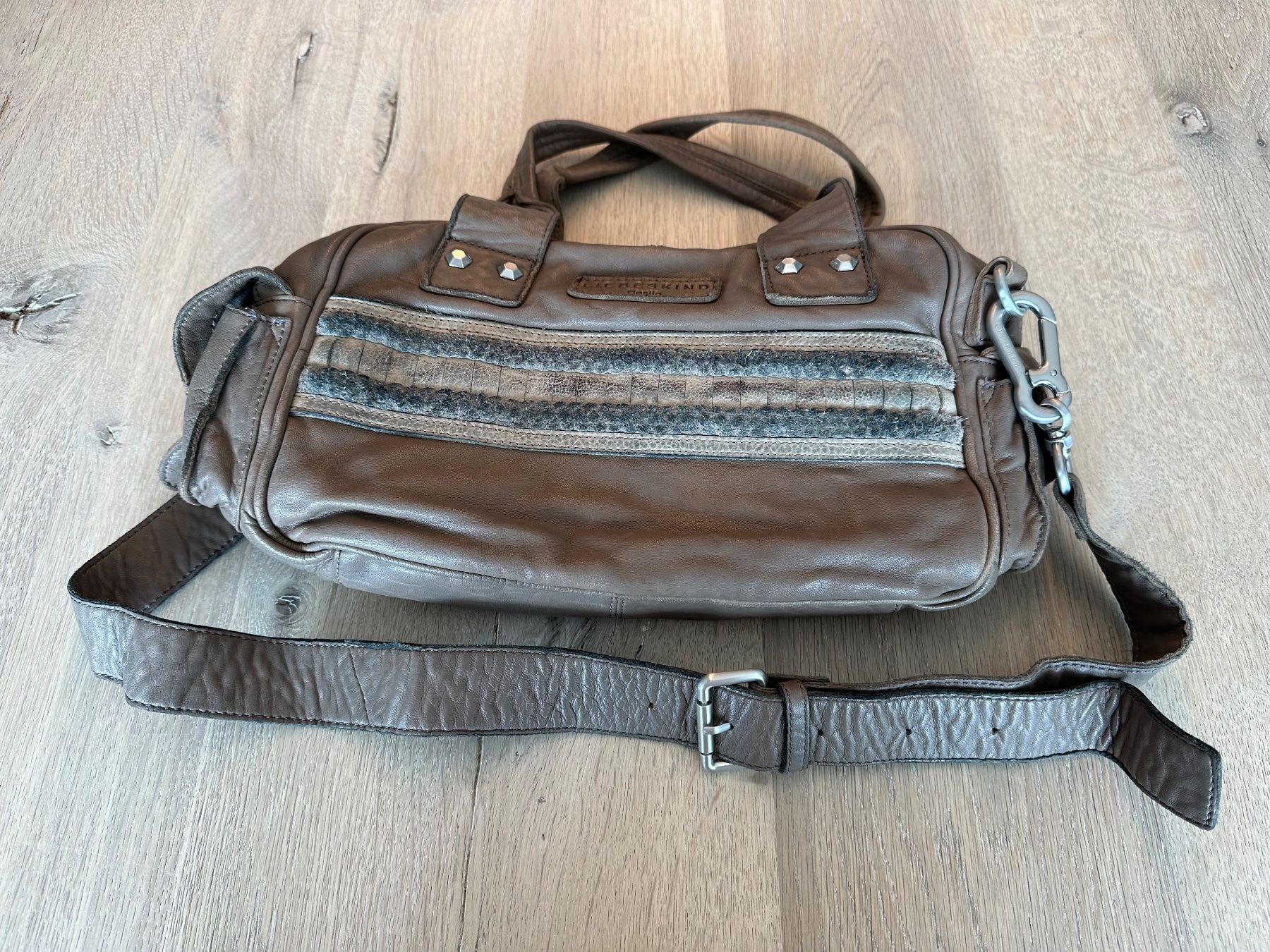 Liebeskind Sacs femmes: LIEBESKIND Berlin – D'occasion à Untersiggenthal par Laterne62