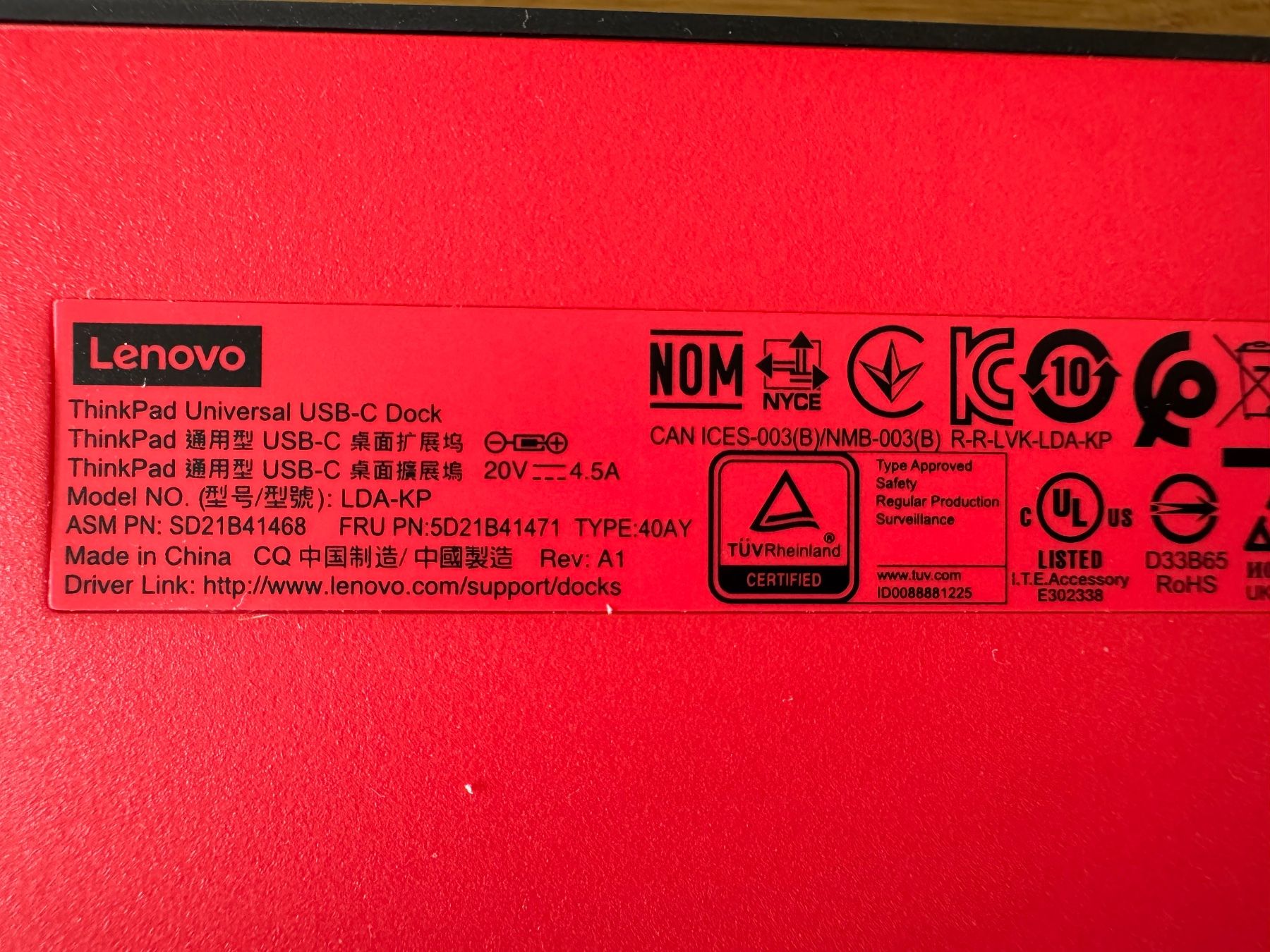 Lenovo Dockingstation: LENOVO Universal Docking-Station – Gebraucht aus Stäfa von Icejack 4