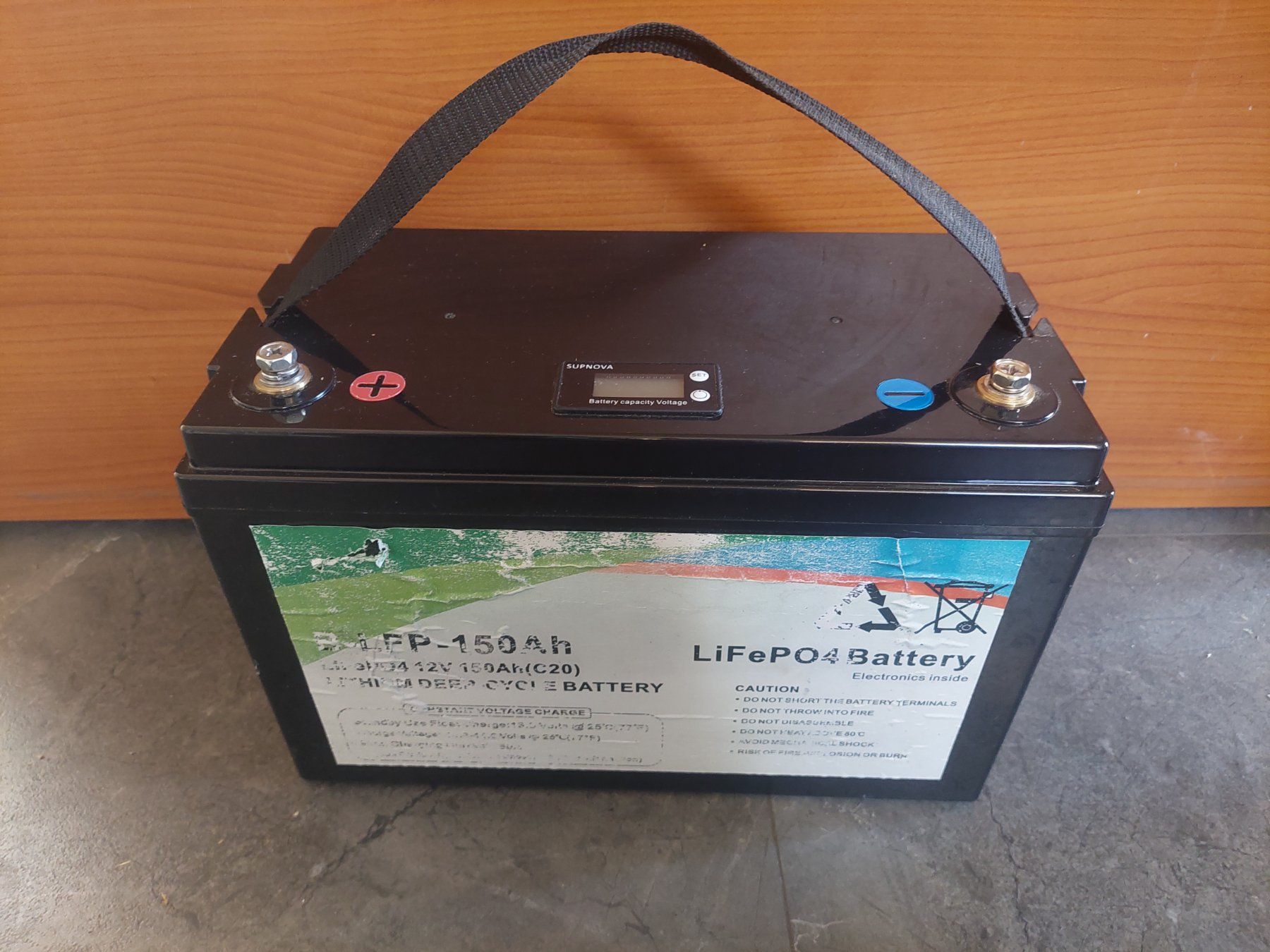 Solargeräte und Solarprodukte: Lithium Batterien – Gebraucht aus Mitlödi von milchkesseli