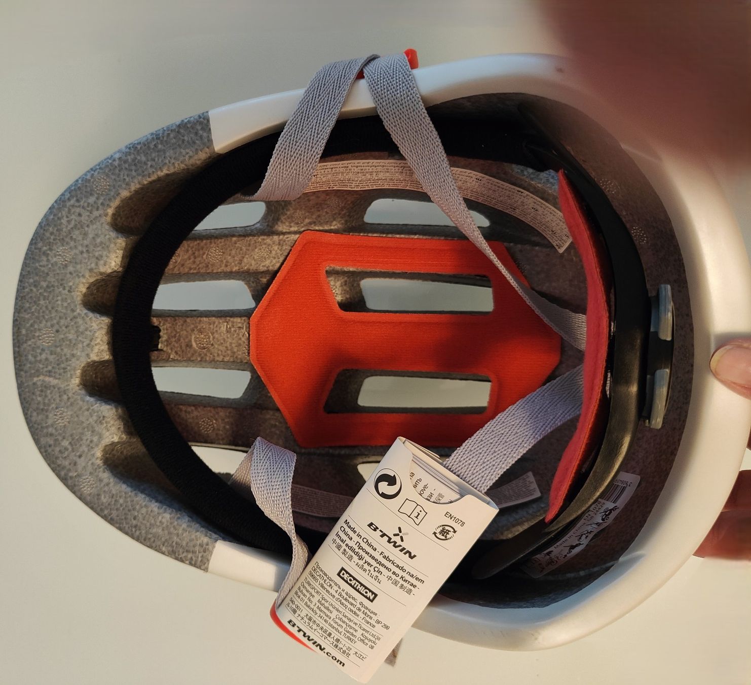 Decathlon Caschi: BTWIN Helm Gr. M / 53-58 cm – Nuovo e nell'imballaggio originale da Rancate venduto da Solo_cose_belle 4