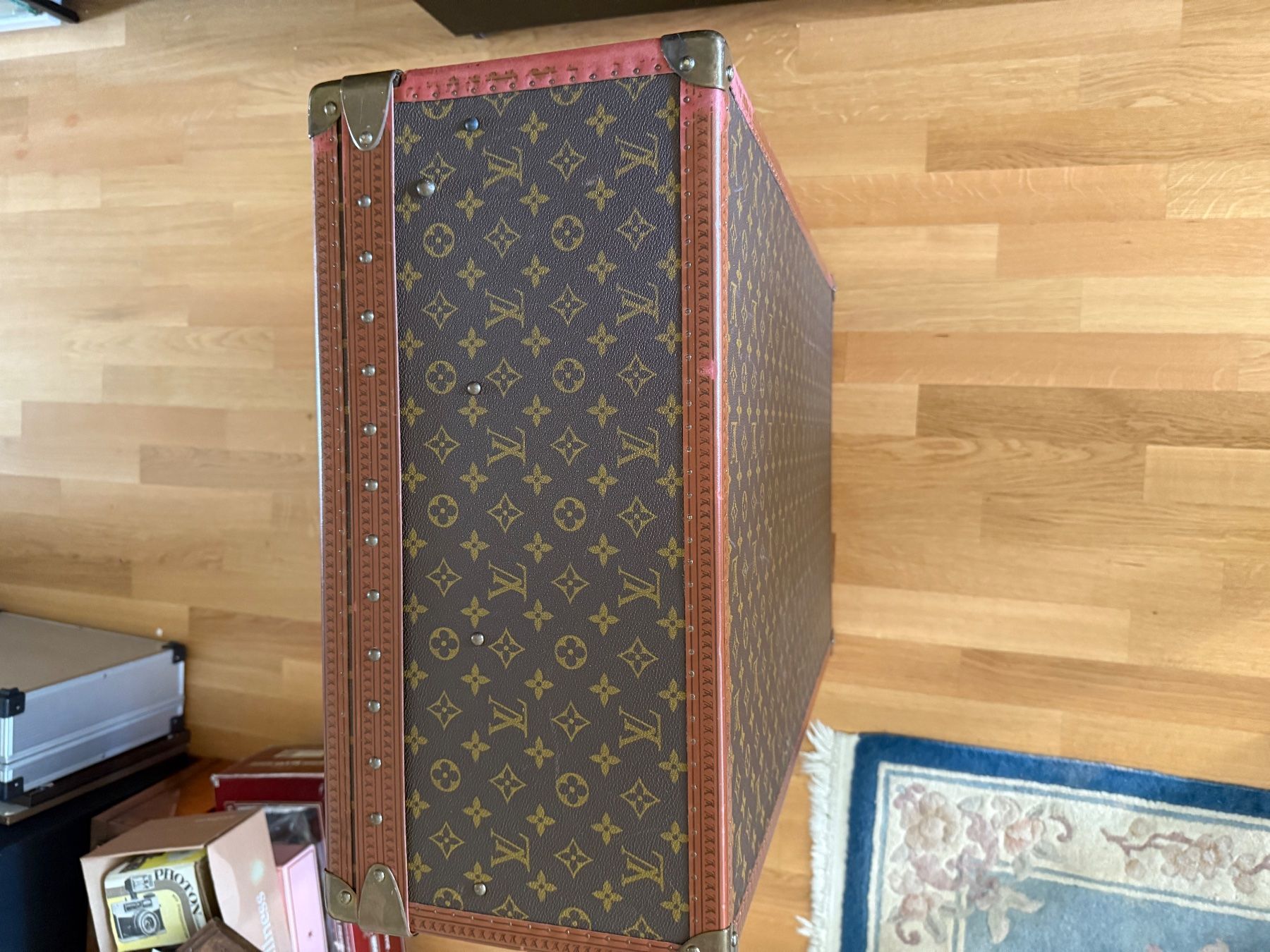 Louis Vuitton Valigie: Malle  valise Louis Vuitton monogramme grand format – Usato da Thonex venduto da Dashan 3