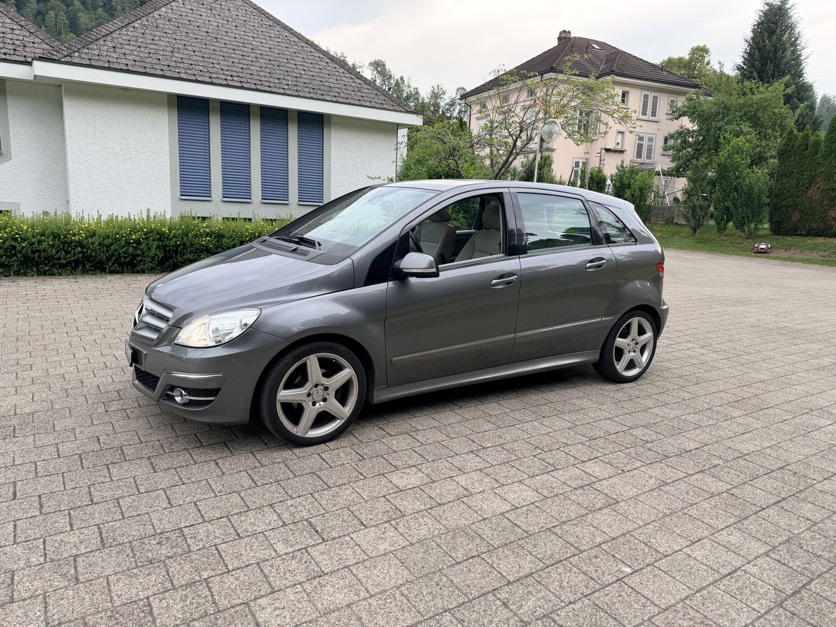 Mercedes-Benz Automobili: Mercedes Benz Automat – Usato da Bauma venduto da aut_dy8s 9