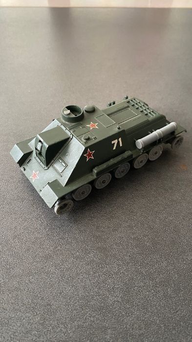 Solido Modellini d'auto: Solido Char militaire SU 100 URSS, réf. 208 - 3/1964 – Usato da Meyrin venduto da Abac007 1