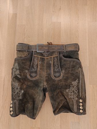 Marjo Lederhose fürs Oktoberfest 