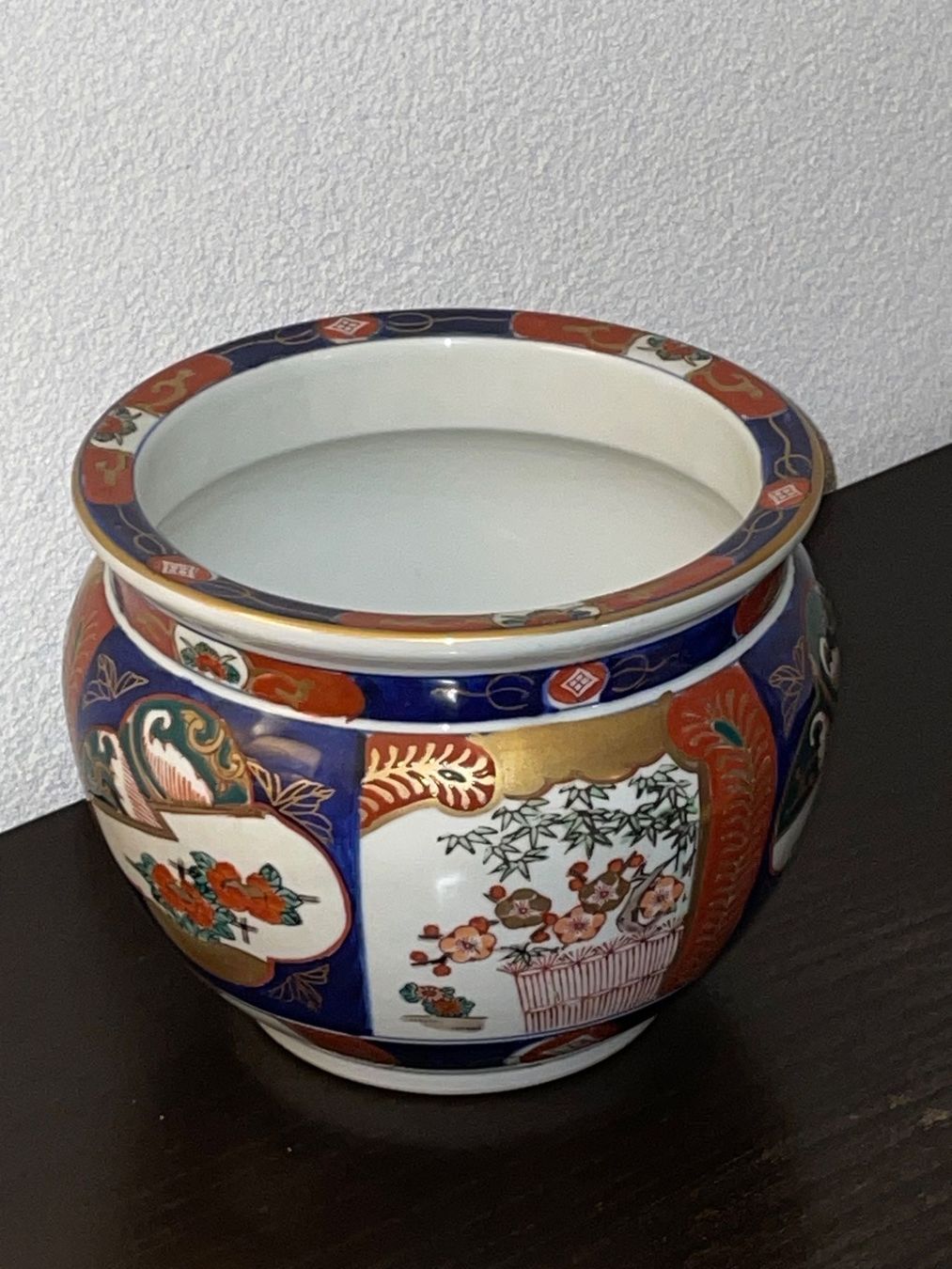 Vasi per fiori: Prachtvoller "Gold Imari" Übertopf – Usato da Zürich venduto da plumita 2