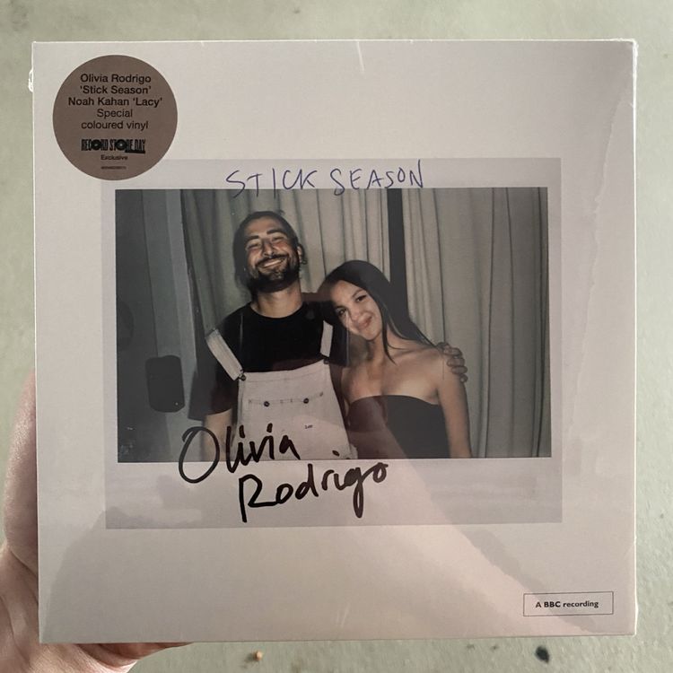 Olivia Rodrigo „Stick Season“ 7“ RSD 2024 Noah Kahan „Lacy“ | Acheter ...