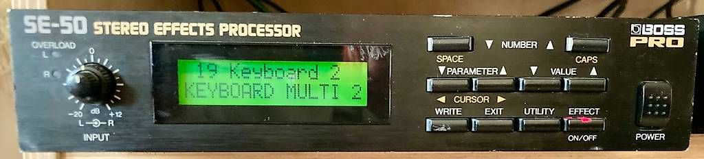 Boss Equalizzatori: Boss SE-50 stereo multi-effects processor – Usato da Lausanne venduto da duvy