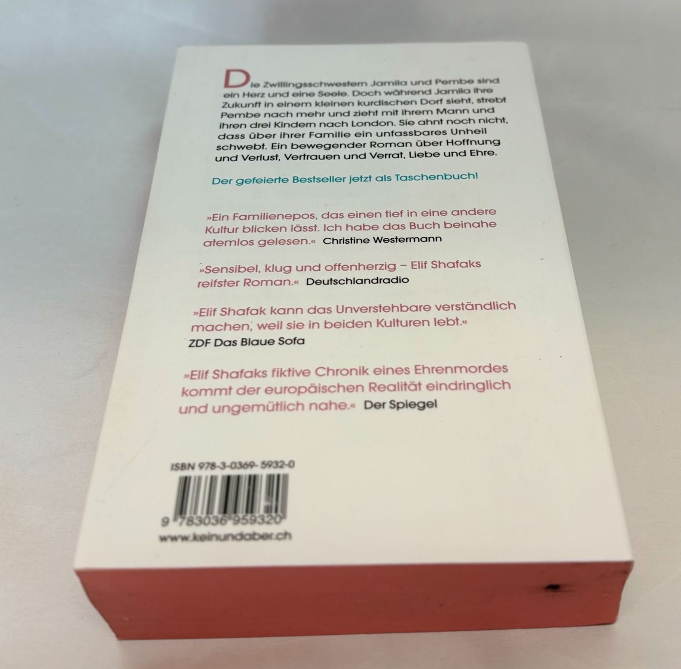 Libri: Buch von Elif Shafak "Ehre" – Usato da Zürich venduto da Drahtzug 1