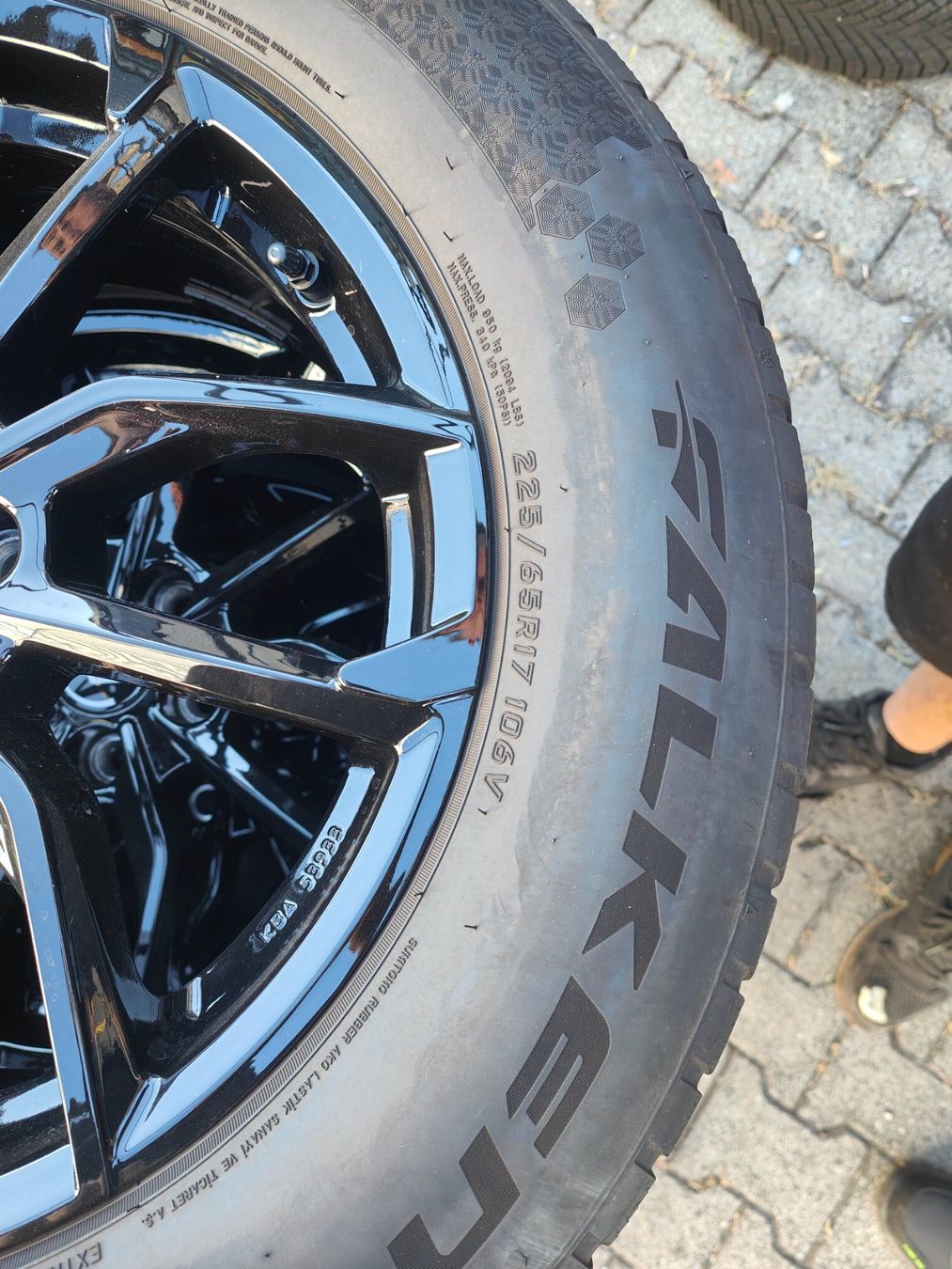 Ford Pneus & Roues: Ford Kuga Winterräder – D'occasion à Oberengstringen par Reifen-Lagerverkauf 2