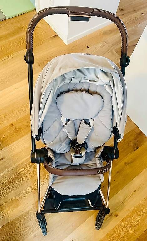 Poussette: Cybex Mios Platinum Kinderwagen  Rosegold / Hellgrau – D'occasion à Küssnacht am Rigi par Allesfischer 4